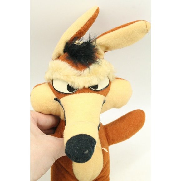 Vtg 1971 Wile E Coyote Warner Bros. Plush 15" Mighty Star - Picture 5 of 6